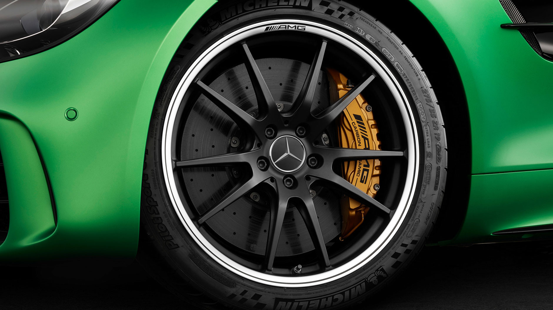 2018 AMG GT R