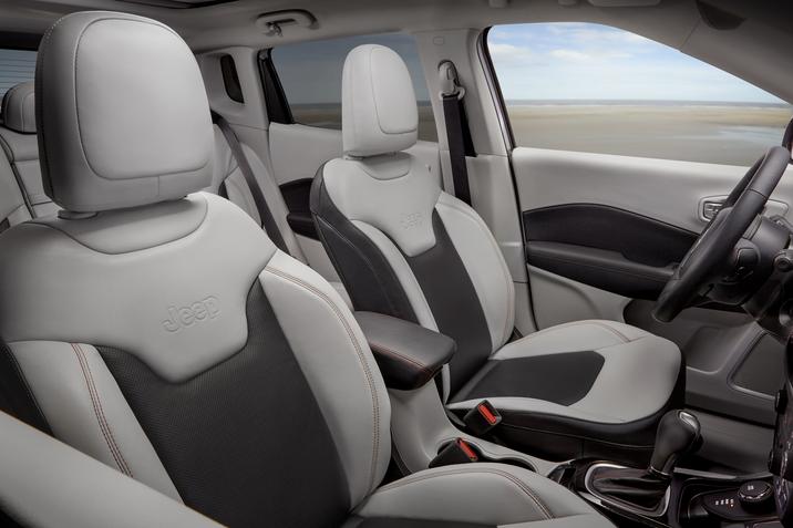 Jeep_Compass_Interior